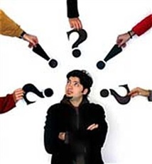 با افراد فضول چگونه تعامل میکنی؟